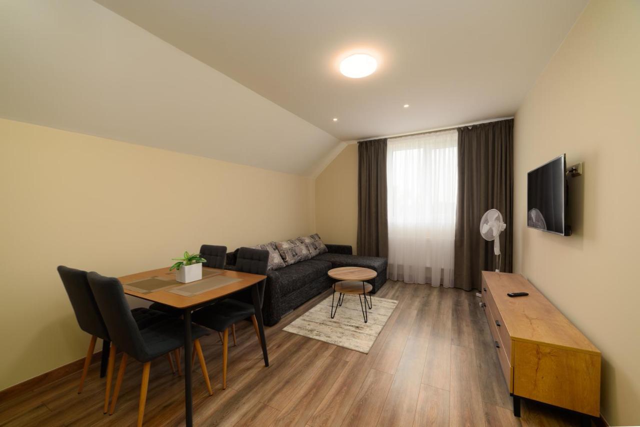 Tako Apartments Клайпеда Екстер'єр фото